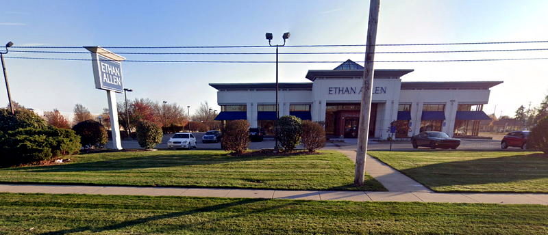 Discovery Zone - Kentwood - 4070 28Th St Se (newer photo)